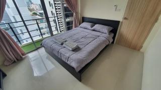 Amazing 2 bedrooms, near MRT Ratchada, Bangkok - 8