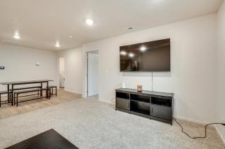 Walk to The Plains Golf Course Getaway in Cheney! - 5