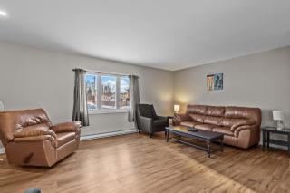 Spacious 3BR WiFi WD Parking - 5