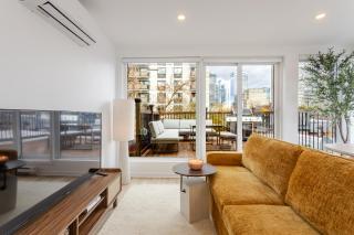 Montreal Downtown Haven, Walk to All Attractions - 3