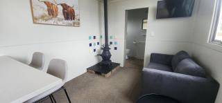 Misty Valley Hilltop Farmstay - Off Grid Retreat - 7