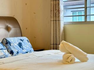 Luxury Landed House - Vivacity Megamall - 5