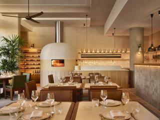 Mondrian Gold Coast - 8