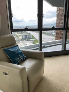 Brisbane CBD/Firework/River view - 2