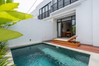 Buduk Residence 11 - 2Bedroom villa with rooftop in Buduk - 0