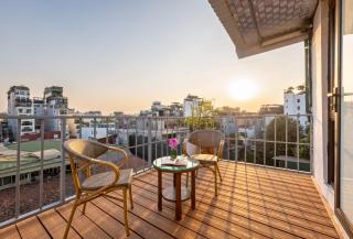 Golden Legend Palace Hotel & Travel - 8