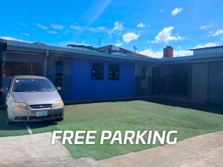 Airport Nest Costa Rica Hotel - 2