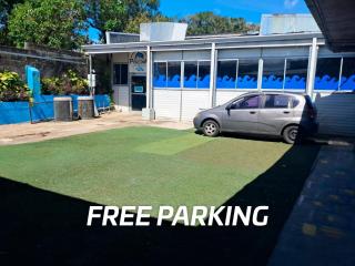 Airport Nest Costa Rica Hotel - 1