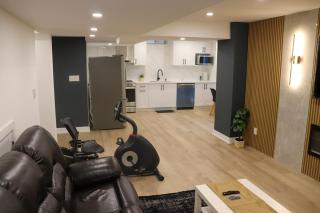 Large Walk-Out Private Apartment in Richmond Hill - 8