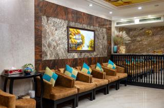 Golden Legend Palace Hotel & Travel - 2