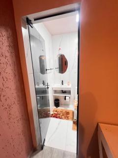 Quartos privativos separados da casa - 2