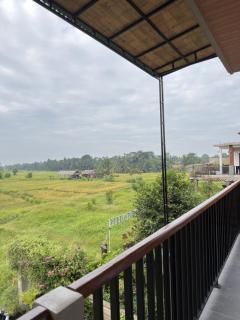 Villa Popolan and Guest House - 1