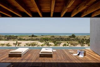 Casa Nopales Beachfront Brutalist Villa - 2