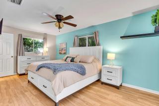 Four Bed Home with Pool Game Room Bar Near Beach - 1