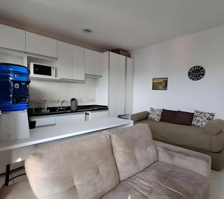 Prédio em frente ao shopping Estação - 6