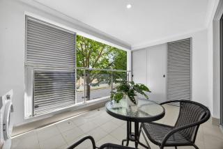 Relaxing 1BR Rockingham Base - 6