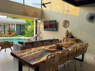 New! - Exotic 4BR Villa Azzola - Staff - Pererenan - 4