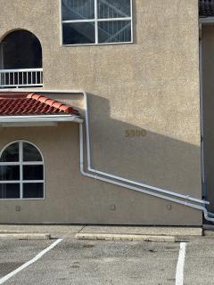 Cozy getaway with a view! - 9