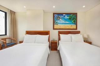 Cherry Beach Hotel - 4