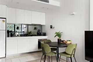 Flinders Retreat Apartment with Free Parking - 2