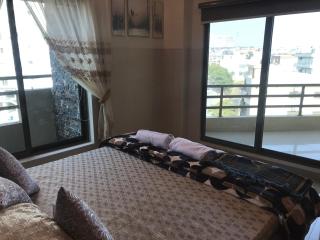 Lavish 2 Bedroom Luxury Condo Close to GIGA mall - 8