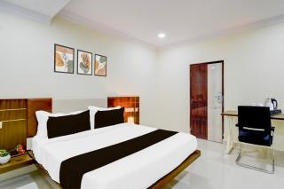 Super Townhouse Cherlapally Railway Station Hyderabad - 9