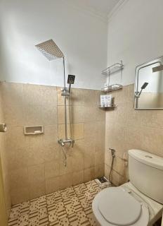 Spacious House - Ngemplak, Surakarta - 3