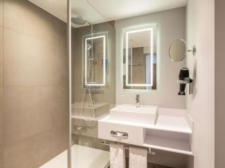 Novotel Hamburg City Alster - 9