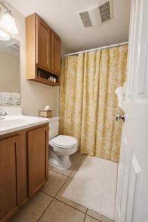 Downtown Ann Arbor Walk to Stadium, Medical Center, UM - 8