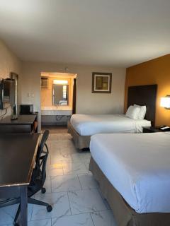 Nendels Inn & Suites Dodge City Airport - 6