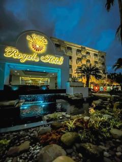 East Asia Royale Hotel - 3