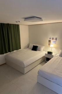 Comfy Hwagok, Gimpo Airport, Seoul, Namsan, Hwagok station 5 minute - 8