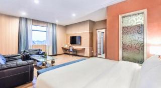 Golden Park Hotel - 9