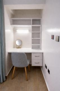 Azania Sana Homes Opposite Movenpick Hotel 3 minutes to Sarit Centre - 4