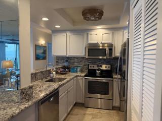 Oceanfront Whale Watching, Sunsets, Island Views on Big Lanai - Lahaina - 5