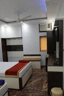 TAIBA HOTEL - Mirza Ghalib Street - 1