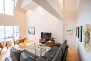 405 - Modern and Luxury Condo - View and Pool - 0