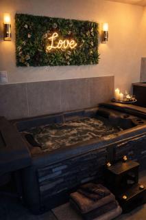 Eden House, Cocon sensuel et romantique avec jacuzzi - 9