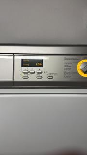 Stanza arredata in casa condivisa - 1