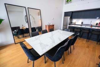 406 - Luxury Condo Le Clair-Obscur - View & Pool - 3