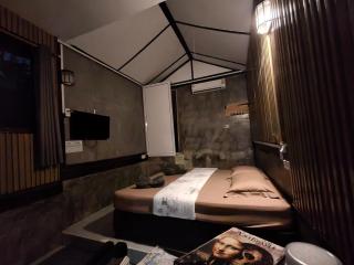 Tuk Tuk Guesthouse - 8