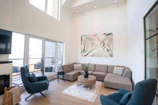 411 - Luxury Condo - Incredible View & Pool - 3