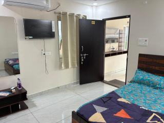 V guesthouse staycation - 9