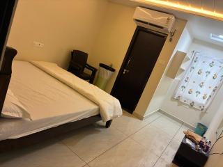 V guesthouse staycation - 7