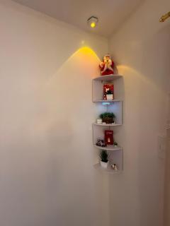 Fyangz Mini Karaoke Condo Staycation - 4