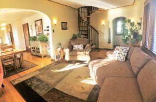 6-Bedroom Tudor in the Downtown Historic District - 4