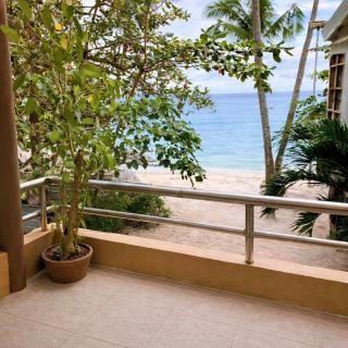 Iwayan Beach Resort - 0