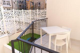 Apulia Re' Aparthotel & Suites - 2