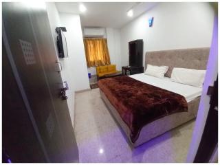 Metro Royal Inn Near Lucknow Railway Station - Free Wifi and Free Parking Facilities # Fully Air conditioning Deluxe Room - Best Hotel In Lucknow - 7