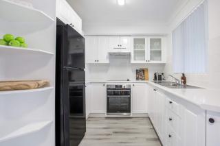 Aquamarine - modern & bright Huskisson townhouse - 5